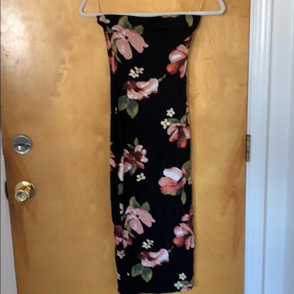 Strapless Bodycon Luau/Floral Dress